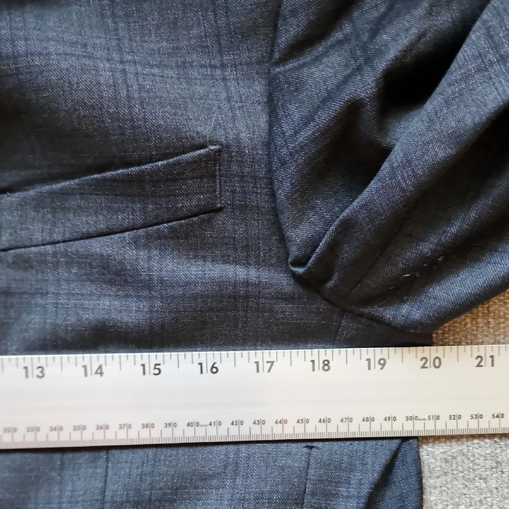 Jos. A. Bank Men’s Black Blazer Sport Coat 38R Wool Blend Classic Fit